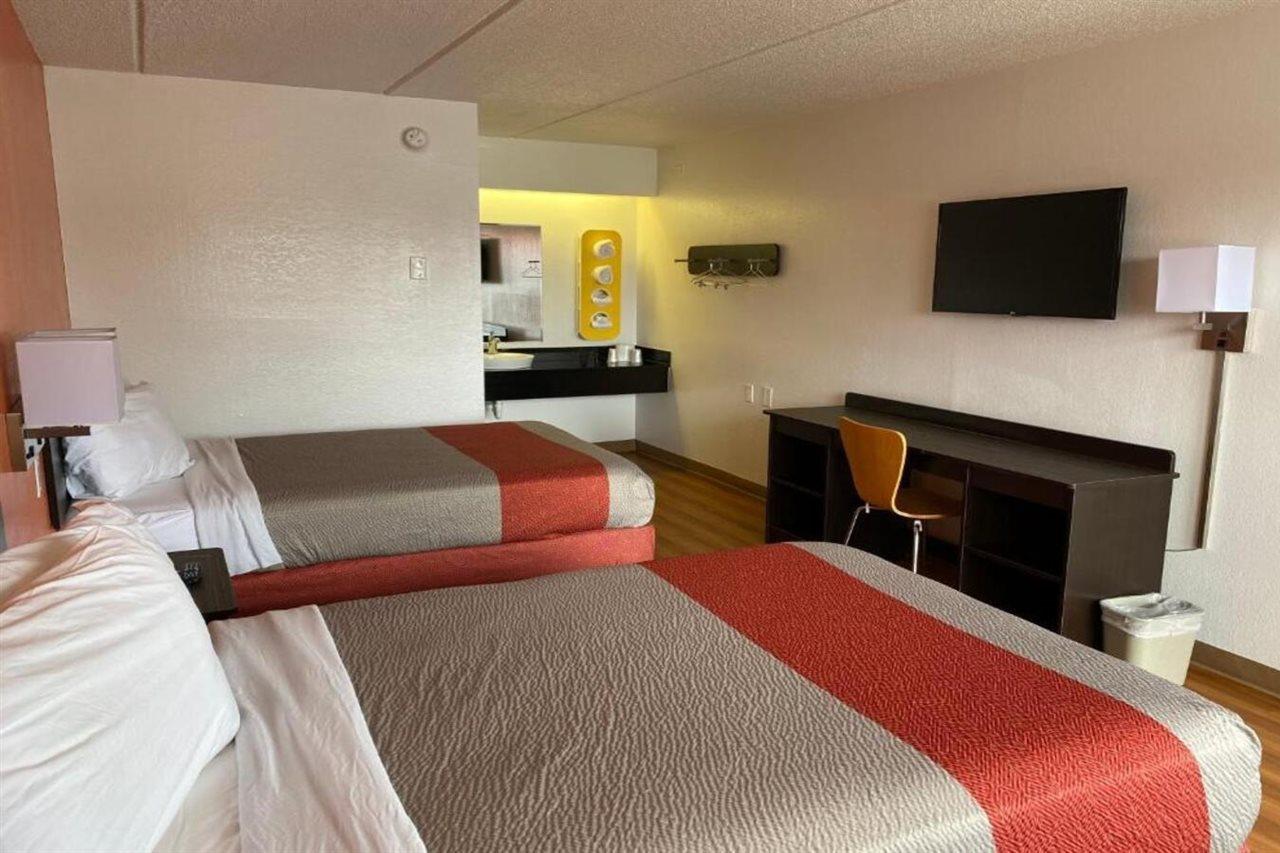 Motel 6-Memphis, Tn - Downtown Екстер'єр фото