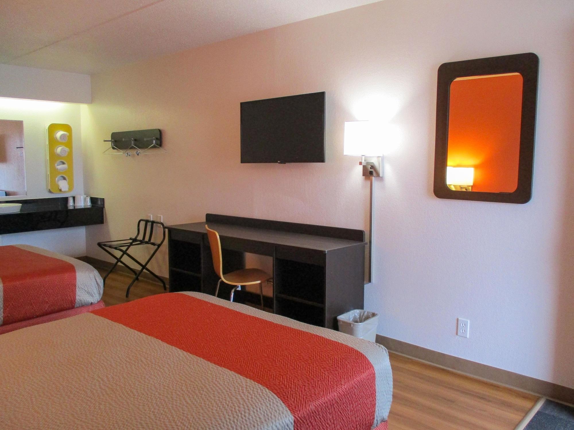Motel 6-Memphis, Tn - Downtown Екстер'єр фото