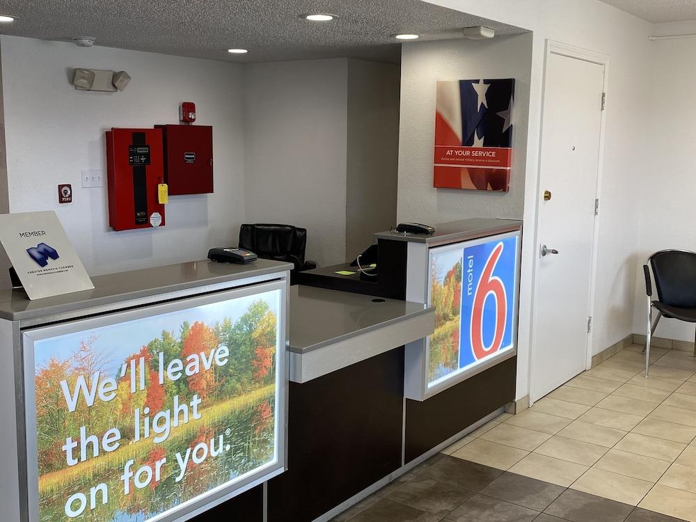 Motel 6-Memphis, Tn - Downtown Екстер'єр фото