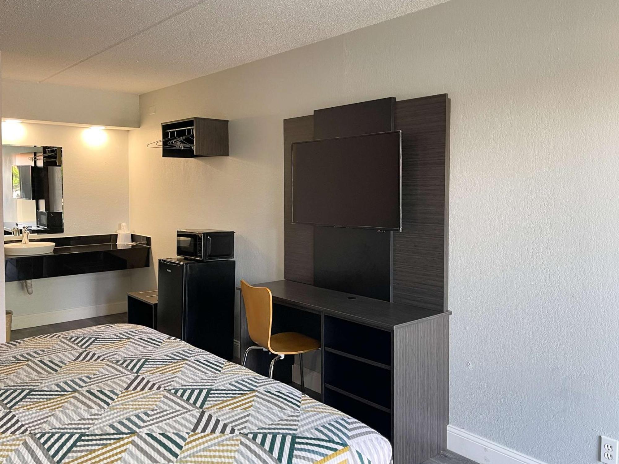 Motel 6-Memphis, Tn - Downtown Екстер'єр фото